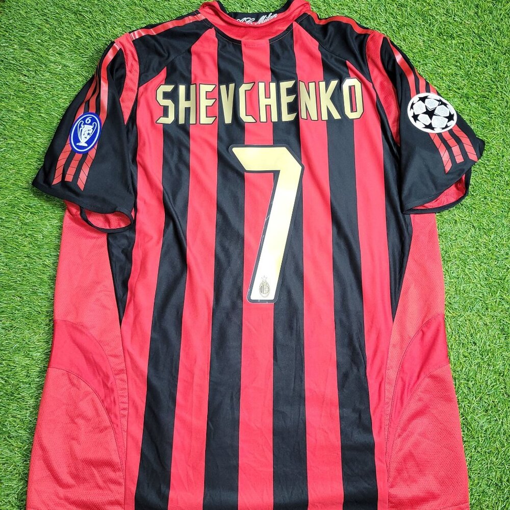 Shevchenko AC Milan 2005 2006 UEFA Soccer Jersey Shirt L SKU# 109965